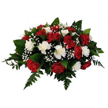 Композиция из живых цветов на гроб (50см) 